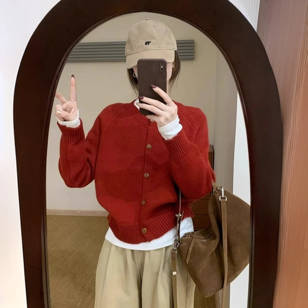 高级感气质短款红色针织开衫女秋冬季慵懒风软糯毛衣外套洋气上衣