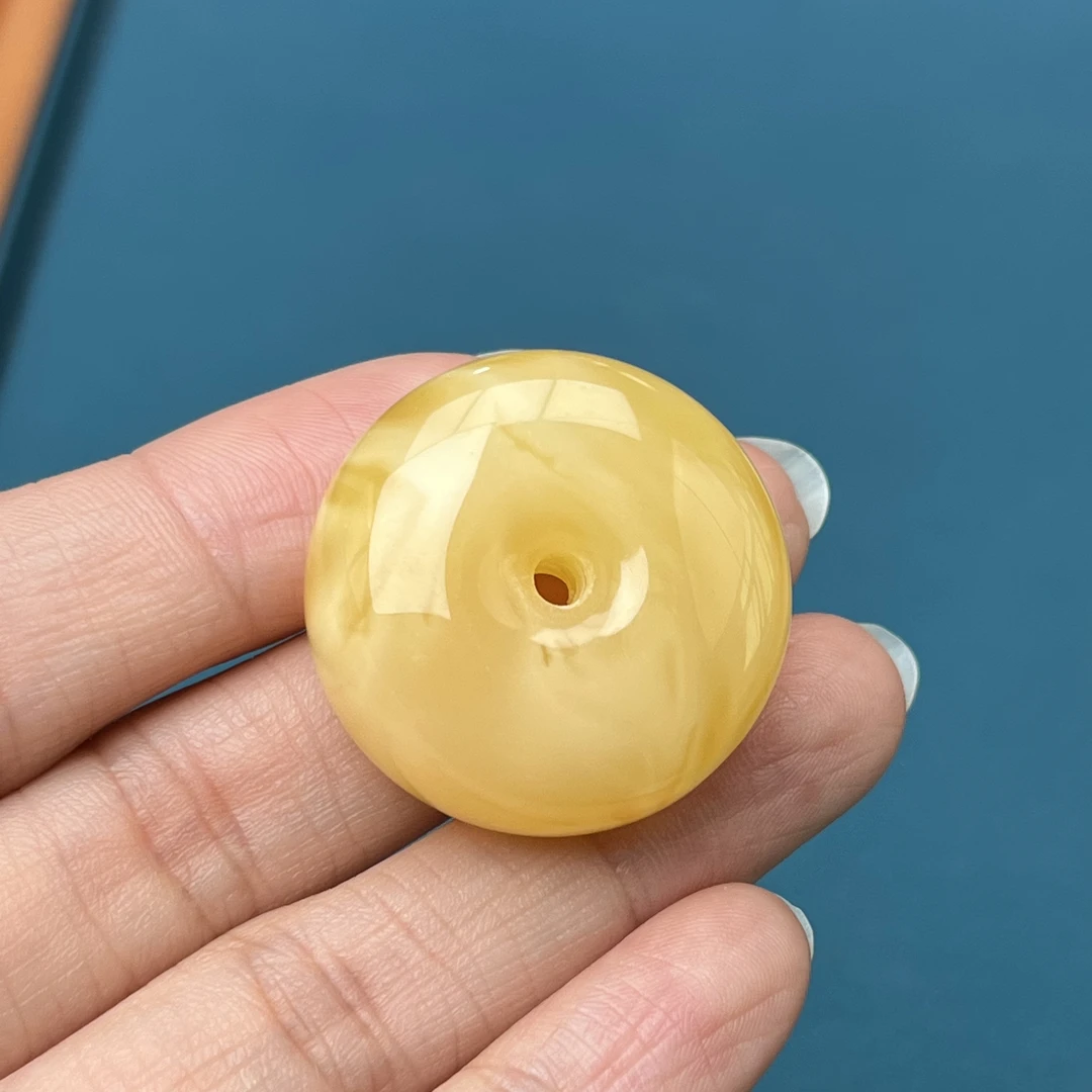 Y4541天然原矿蜜蜡 妖花墩子29x13mm 7.42克抖音基地质检发货