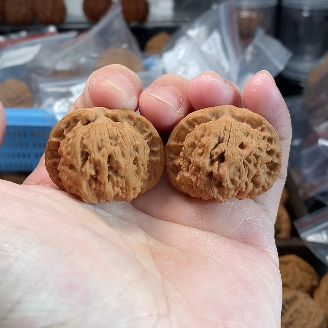 1文玩核桃京东第一矮37-268