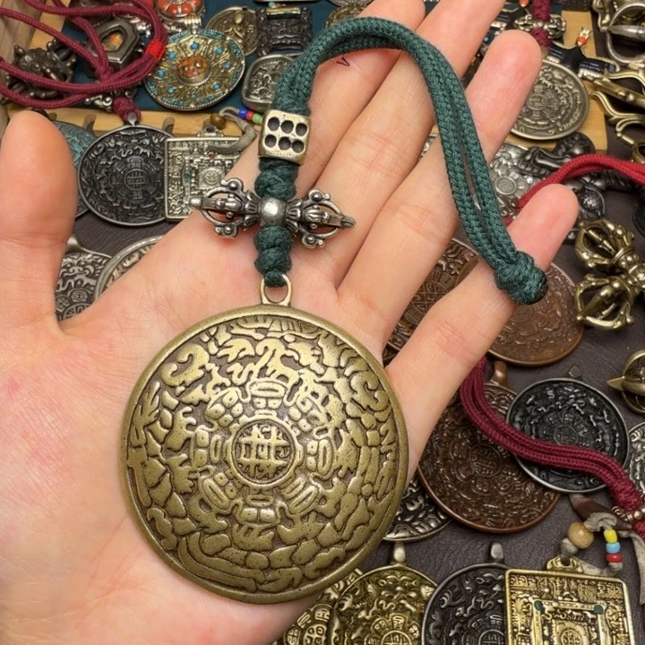 藏传文玩九宫如图