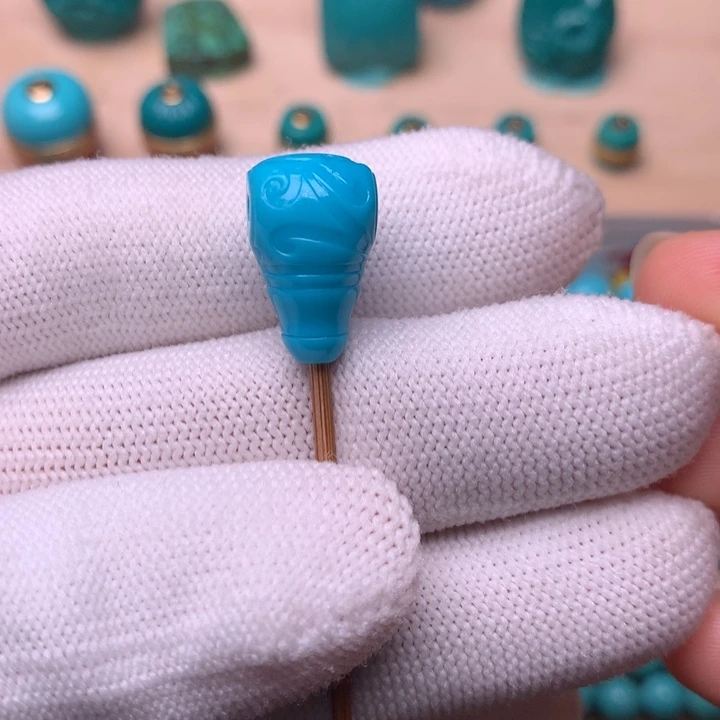 绿松石三通9.7未镶嵌