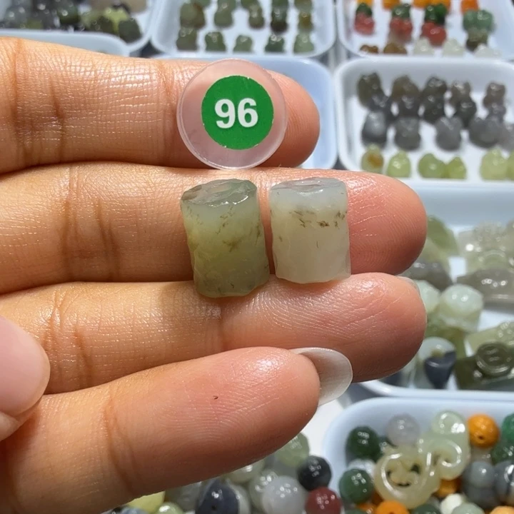 未镶嵌和田玉珠宝半成品