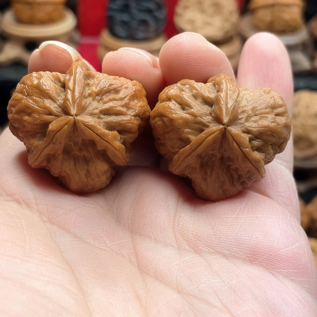 文玩核桃吊坠小石斧