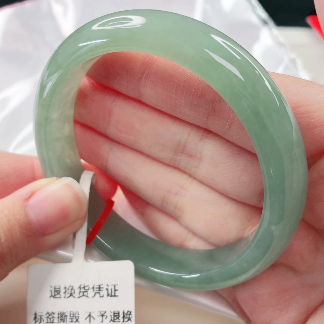 翡翠未镶嵌手镯58圈x481