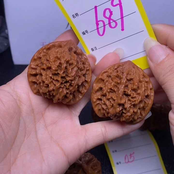 吊坠文玩核桃689/42满天星返油