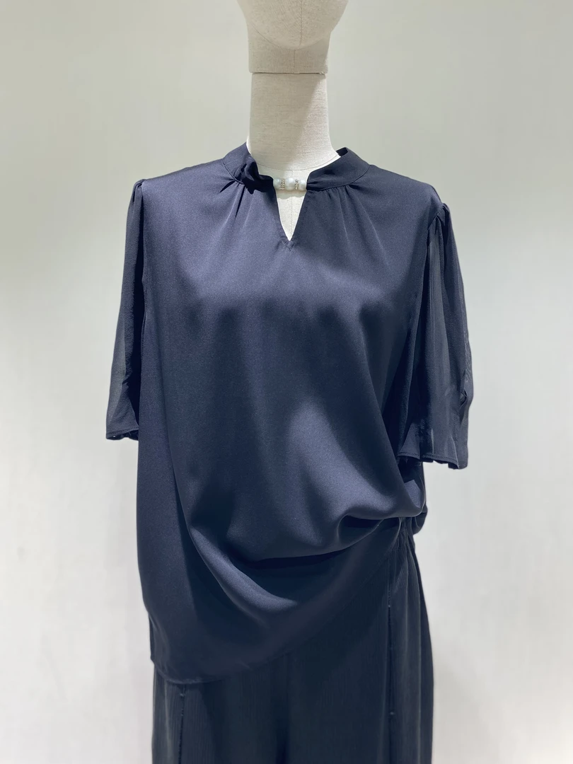 莫笙时尚休闲百搭女士夏季黑色简约圆领小衫M25XC08539上衣气质