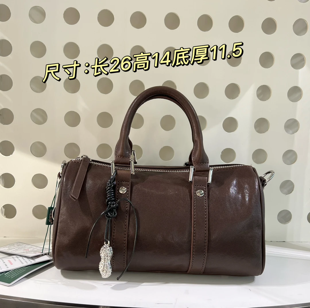 枕头包水晶值柔头层牛皮休闲时尚经典百搭