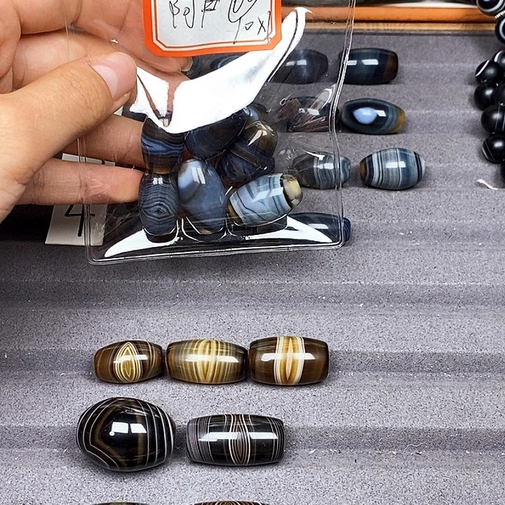 阿***具玛瑙/玉髓合金珠宝半成品