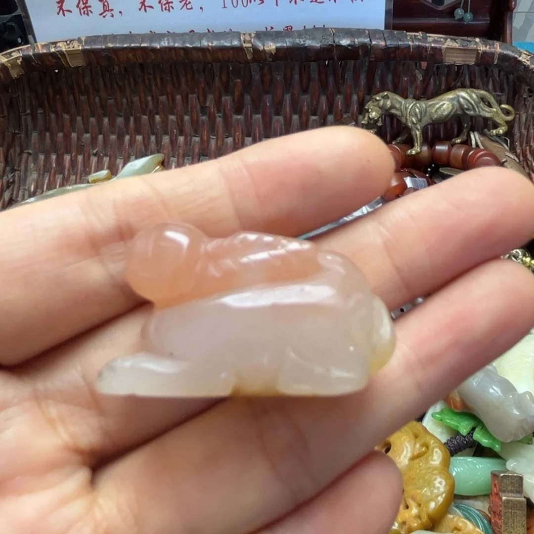 玩***事查罗石合金颈饰一个一拍