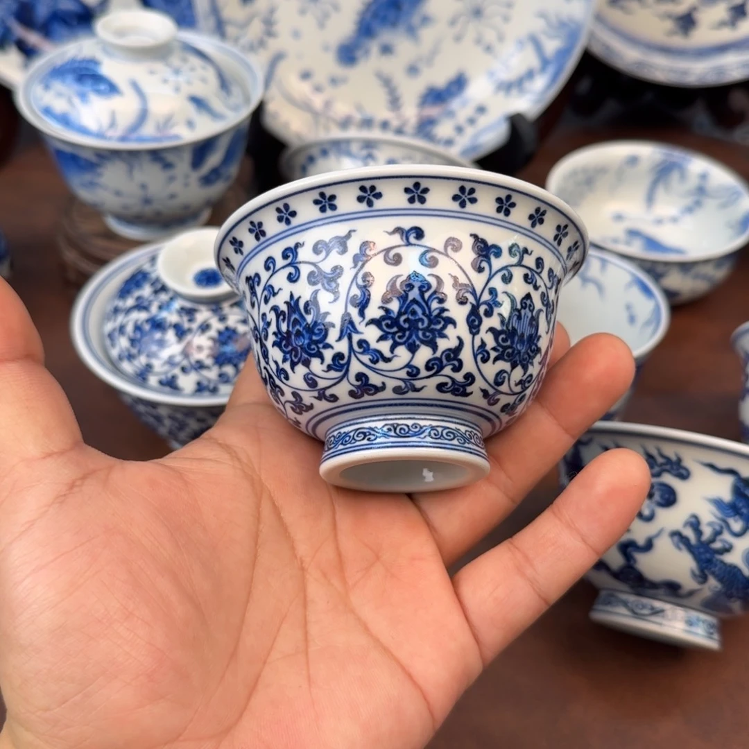 大***虫陶摆件缠枝莲狮子压手