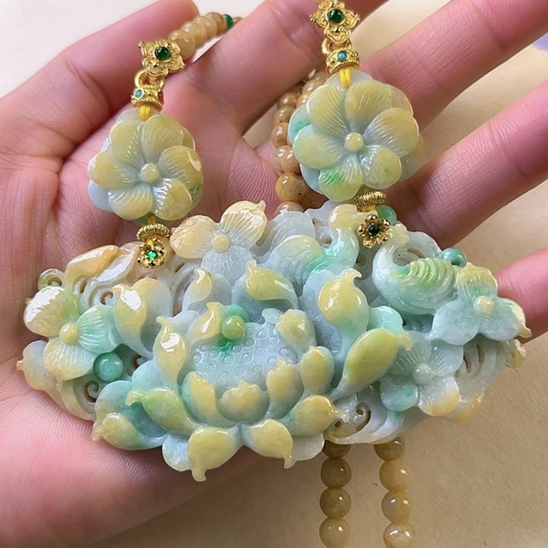 【闪购商品】翡翠颈饰未镶嵌挂件