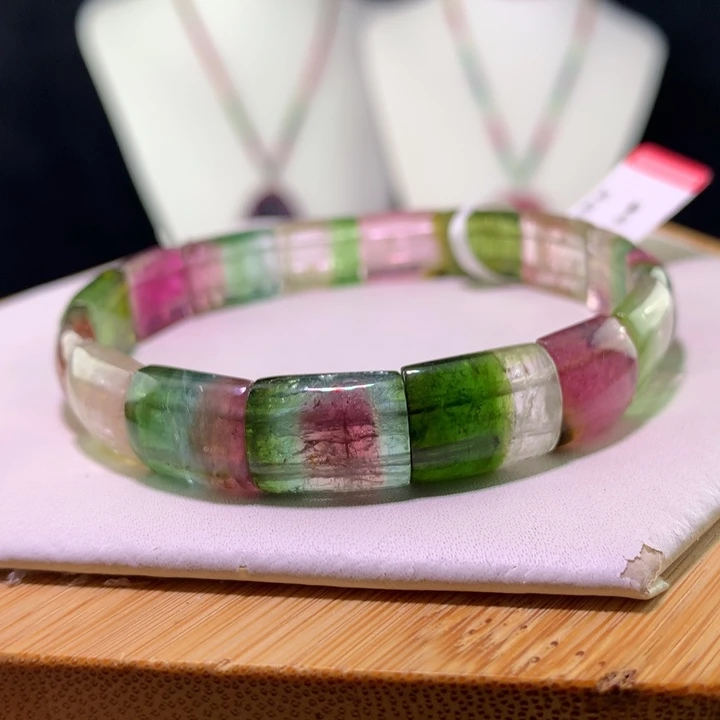 祖母绿手链未镶嵌