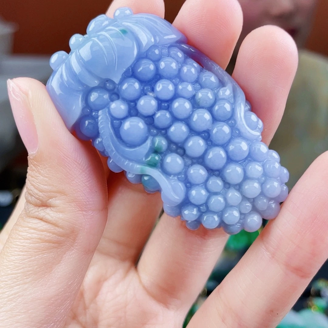 翡翠未镶嵌颈饰饰品