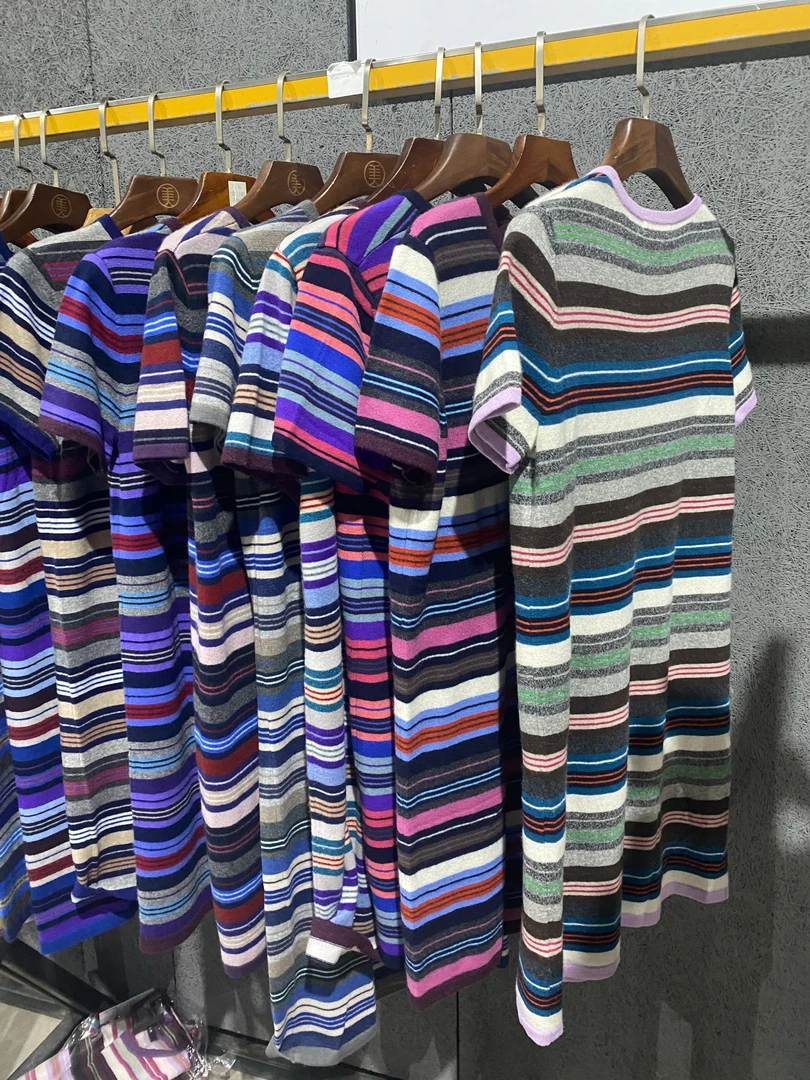 樱九歌100羊绒经典彩条短袖女圆领卷边半高吊带【以克论价】樱九歌