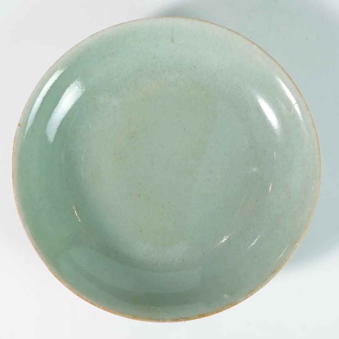 LABC251030015【十竹斋】清中期豆青釉赏盘