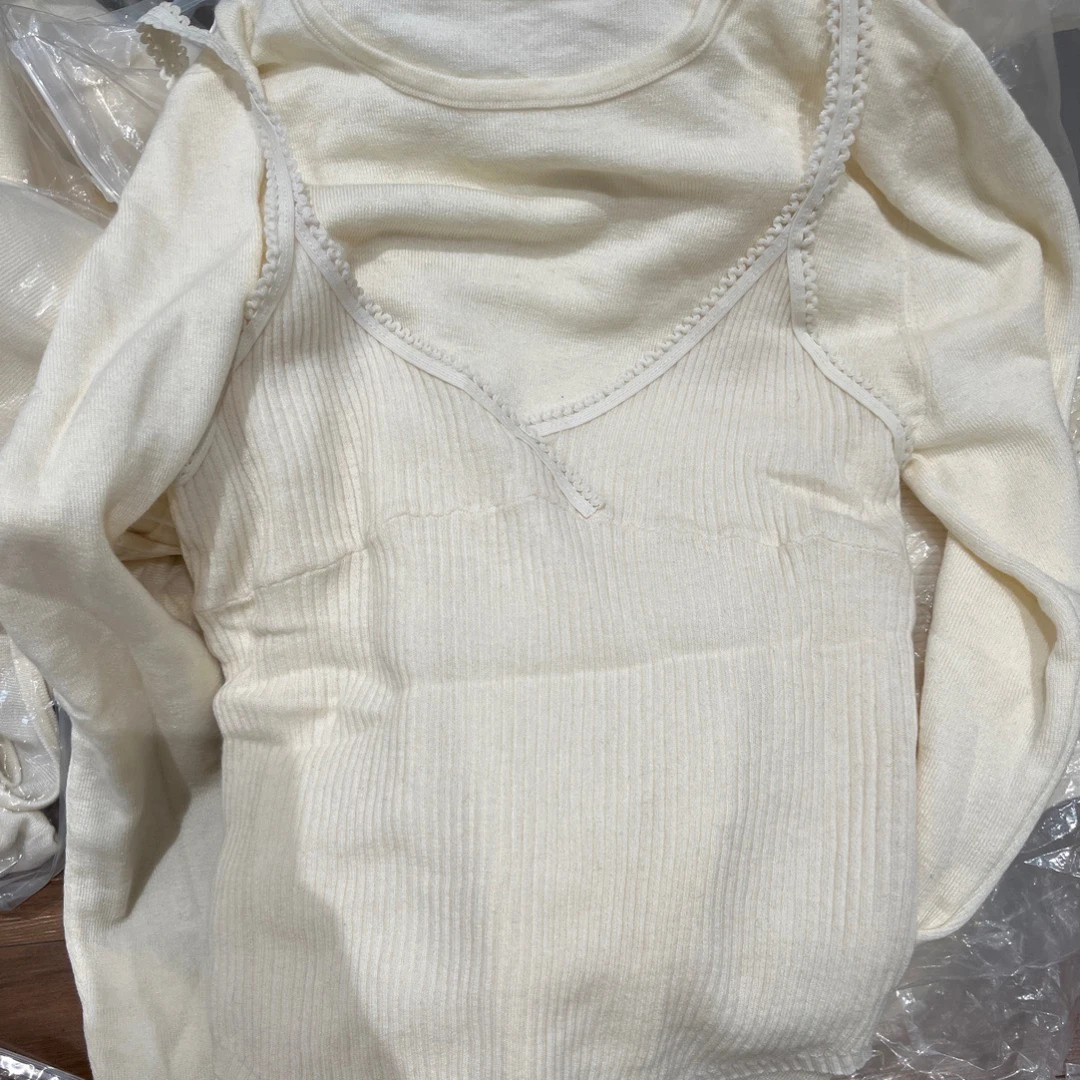 「大昕·少女甜茶」2025秋冬新款韩系甜美吊带两件套