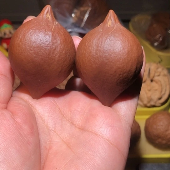 文玩核桃把件用****1三花红油橄榄