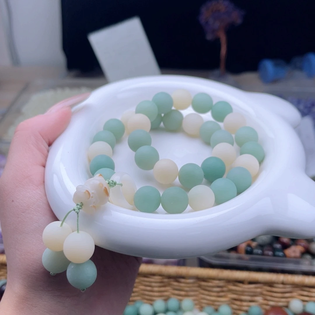 白玉菩提吊坠q12mm100+20颗。青提原果