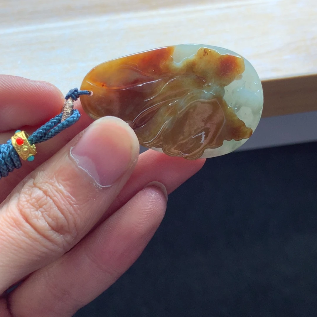 翡翠未镶嵌颈饰吊坠