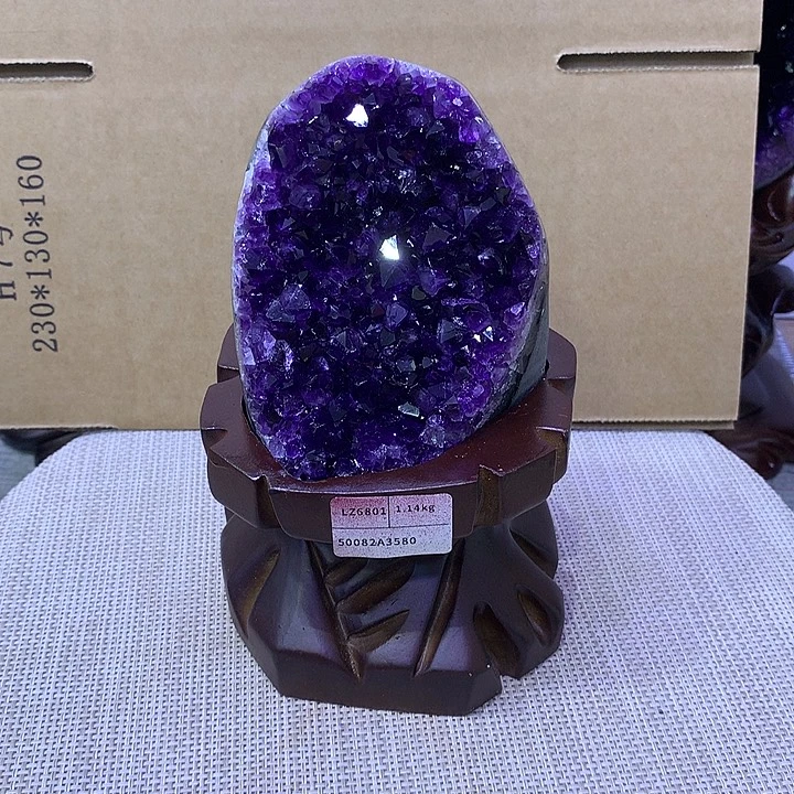 未镶嵌紫晶大型摆件（非配饰）