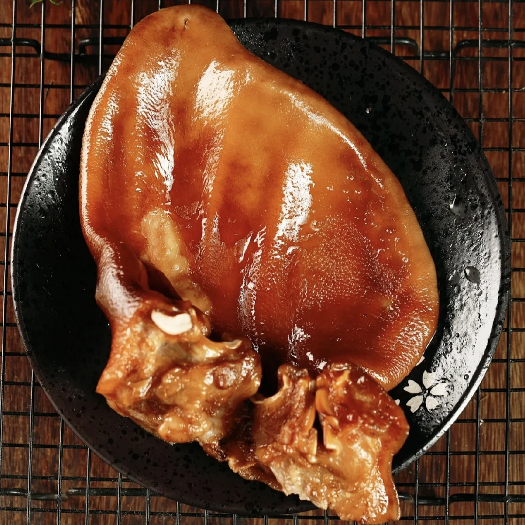 【腊猪耳朵猪尾巴定量】腊猪耳猪舌猪尾巴猪脸云南本地农家土猪腊肉