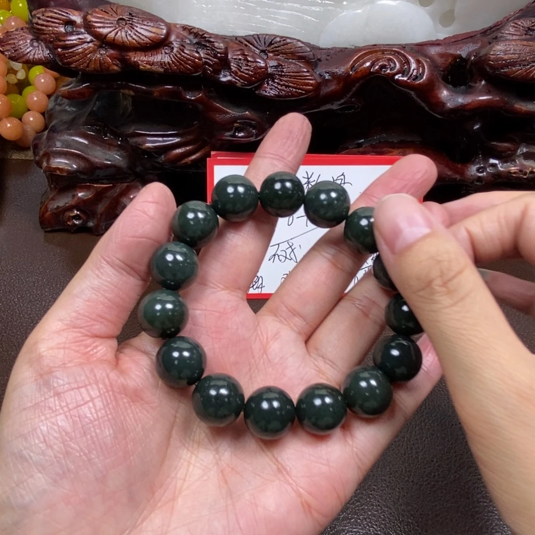 吉***意和田玉（糖玉）未镶嵌手链