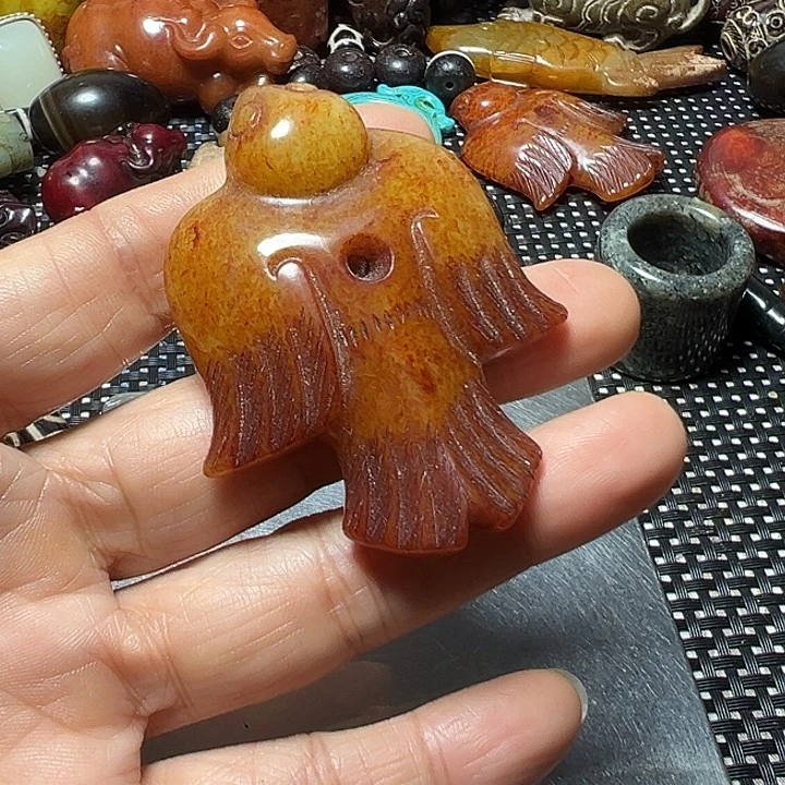 我***你和田玉未镶嵌颈饰