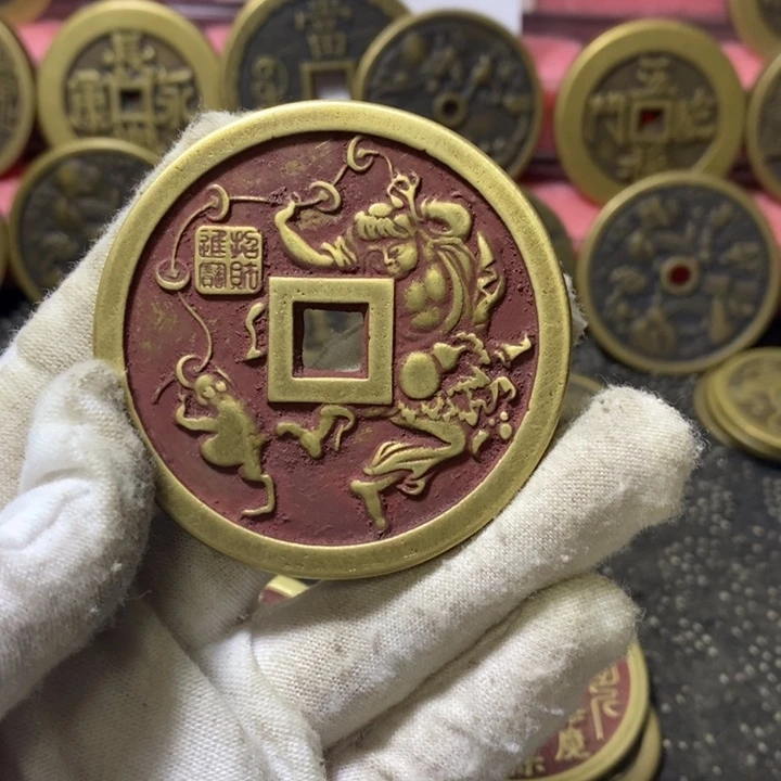 々***子翻砂工艺作品现代