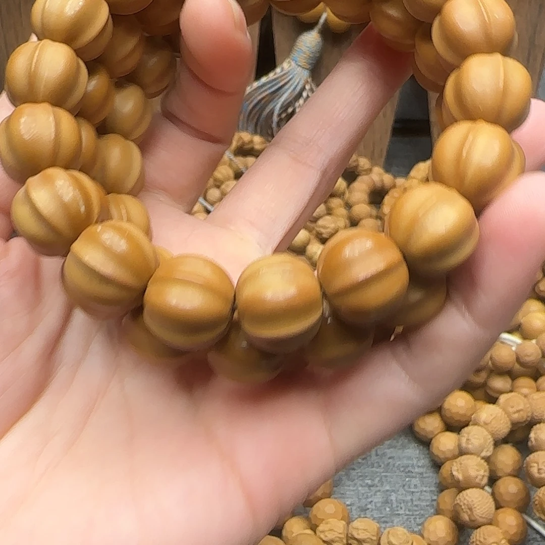 猴头核桃吊坠微瑕鲨鱼