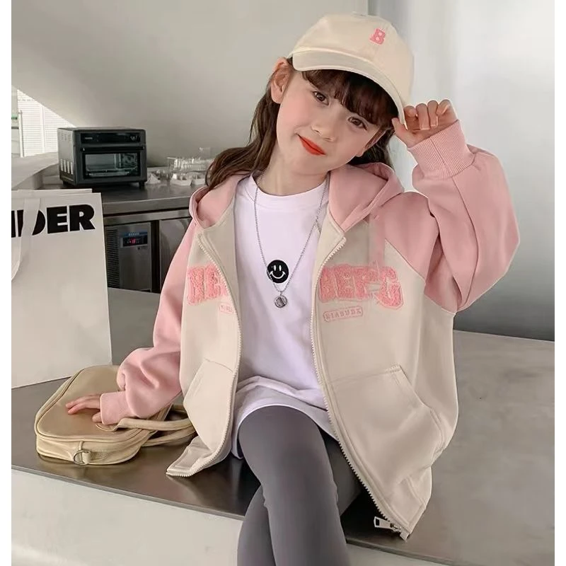 37086女童外套春秋款洋气时尚经典百搭外套2023新款网红连帽童装