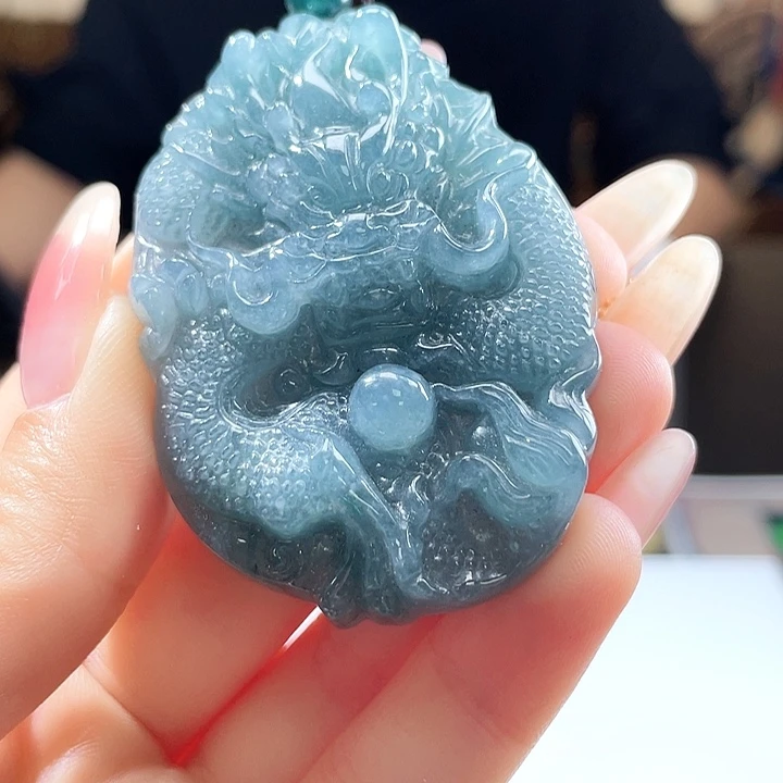 翡翠未镶嵌挂件吊坠