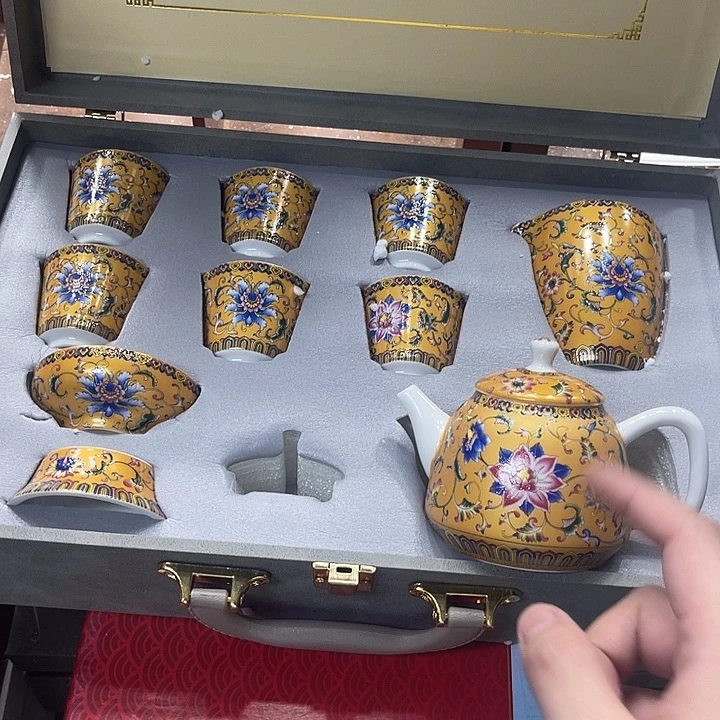 孤品茶具等。