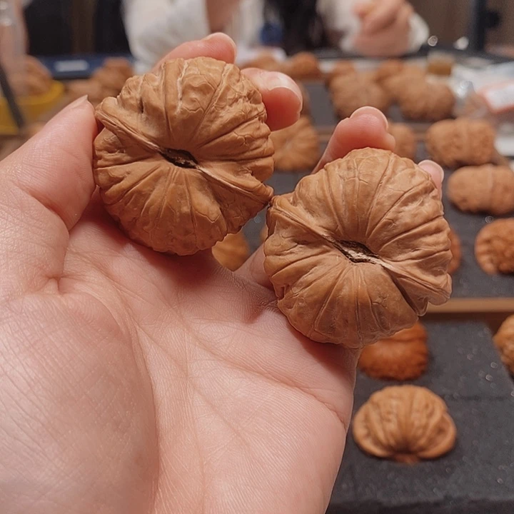 吊坠桃核山地大南瓜43
