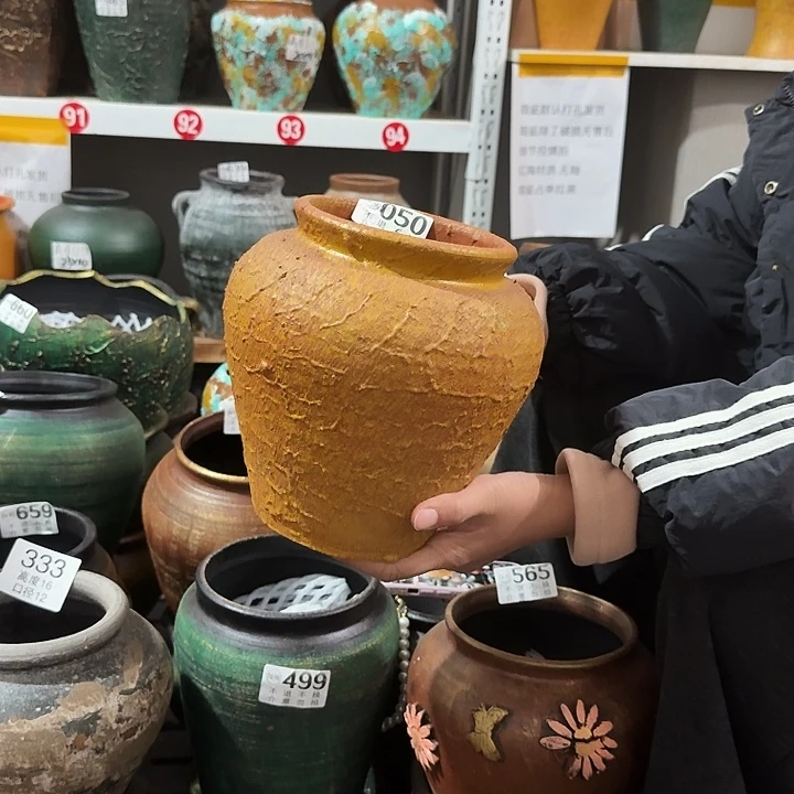 瑕疵黄色坛子050高度20口径13