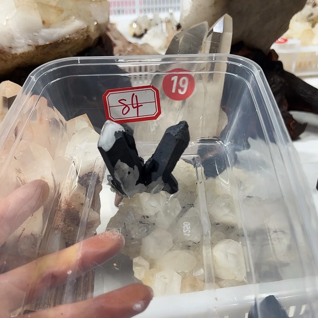 哇***咔水晶珠宝半成品未镶嵌