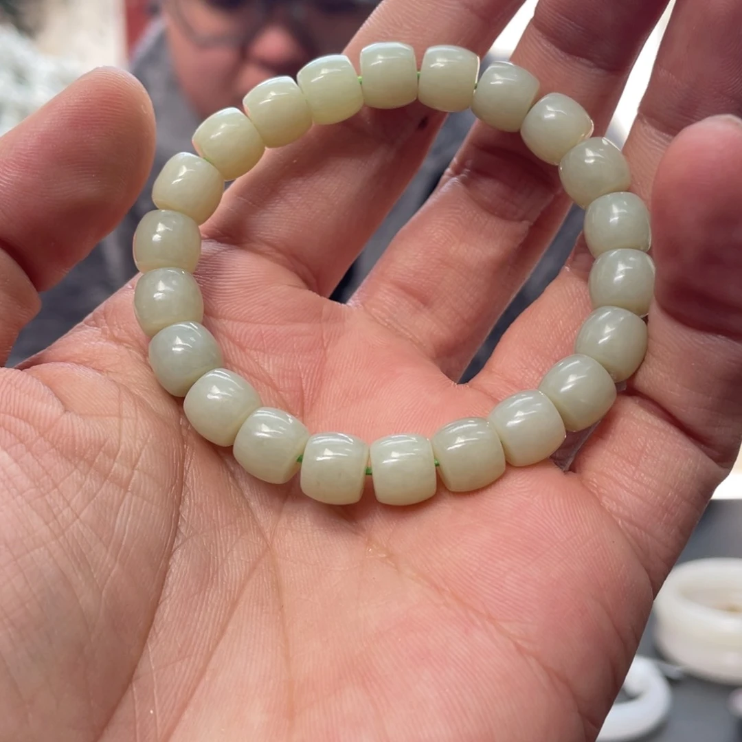 和田玉手链未镶嵌