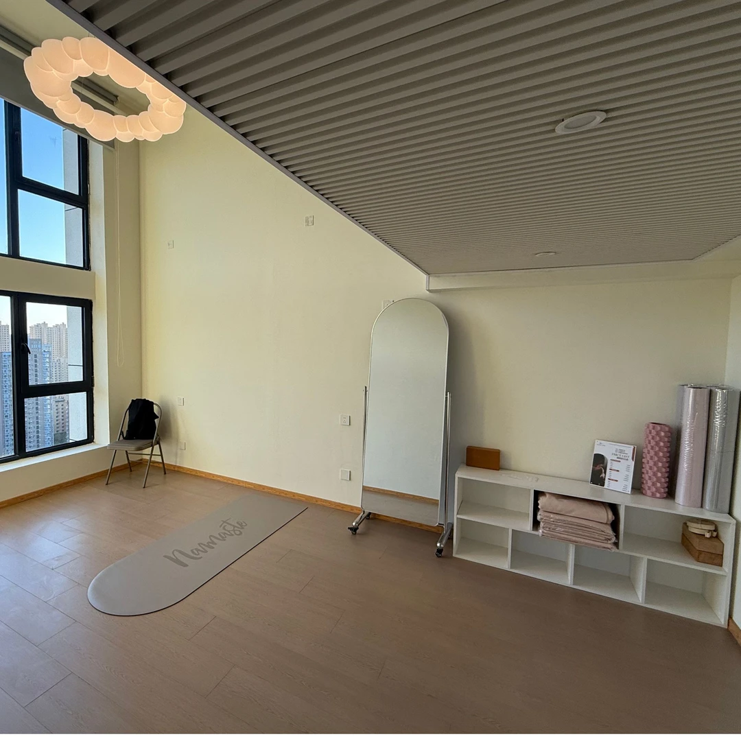 瑜伽小班体验课一节