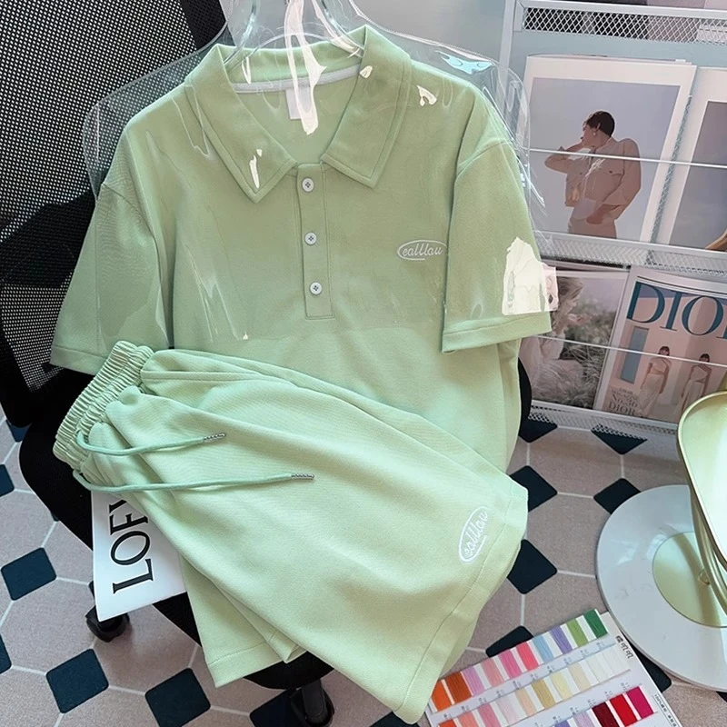 胖妹妹200斤大码运动风纯色刺绣运动两件套装女夏季宽松短袖短裤