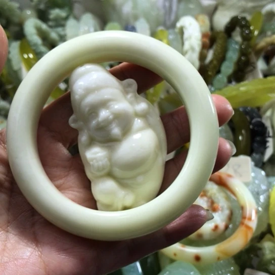 岫玉未镶嵌手镯59.60