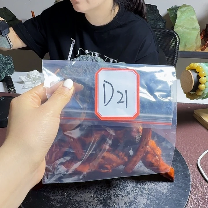 蛇纹石玉未镶嵌手镯S****?