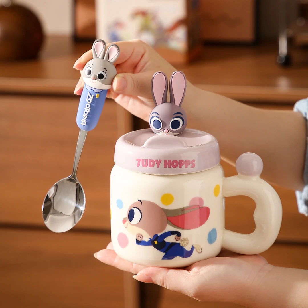 迪士尼疯狂动物城联名水杯带盖情侣一对陶瓷马克杯女生日礼物杯子