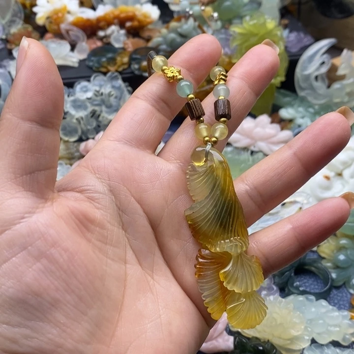 蛇纹石玉合金颈饰
