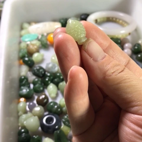 未镶嵌和田玉手机链
