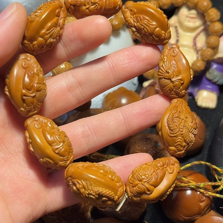 橄榄核手串/手链九龙财神