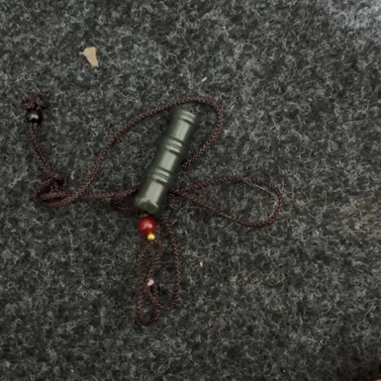 【闪购商品】和田玉颈饰未镶嵌专**墙