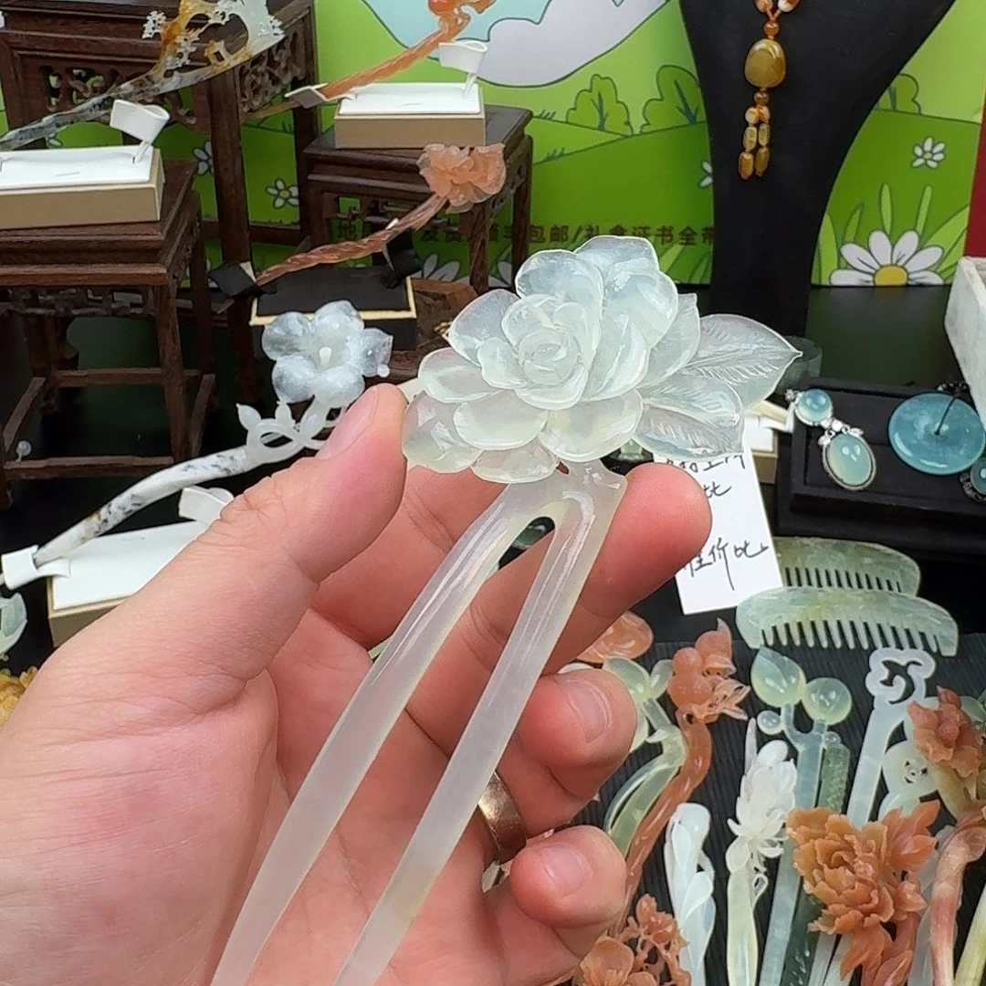 蛇纹石玉未镶嵌发饰