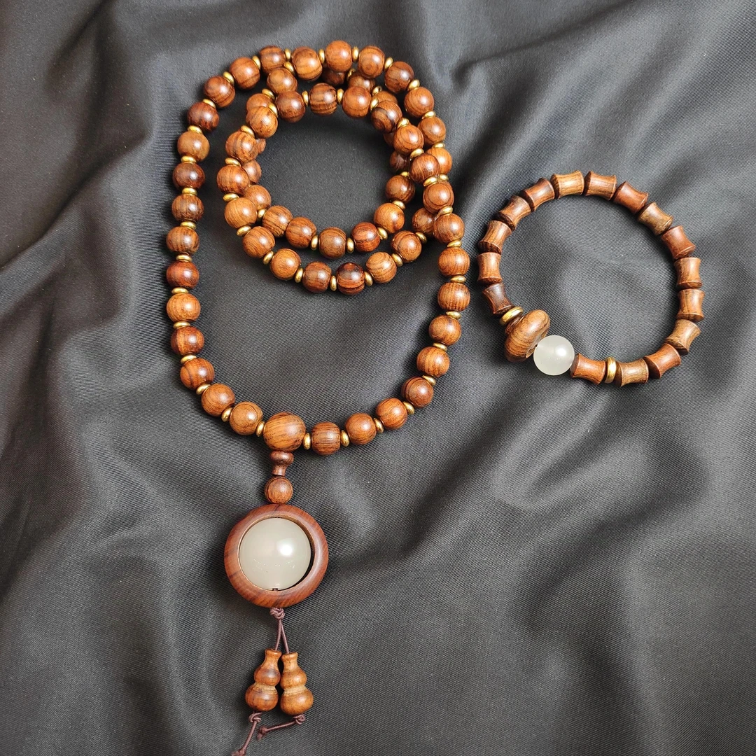 花梨木H05-18赠礼盒（多样性发其一)