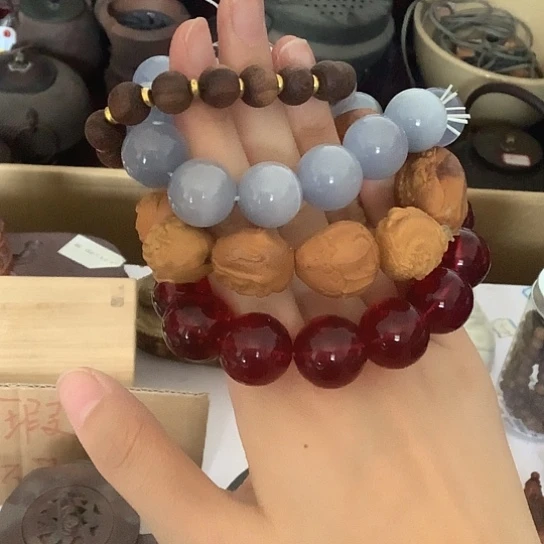 基哥日瓷中古百货