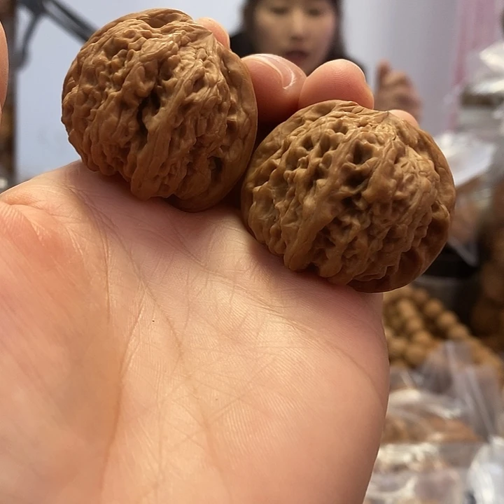 文玩核桃把件41蜡皮千佛山小众