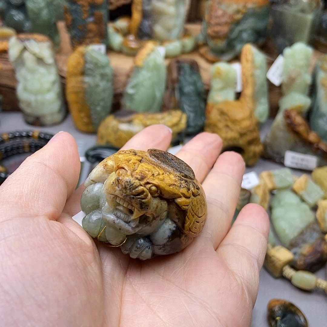 岫岩河磨玉（透闪石质玉）手把未镶嵌柒*柒